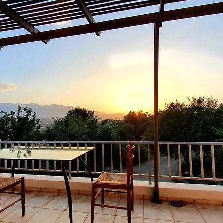 Alpha House Hotel Plaka  Luaran gambar